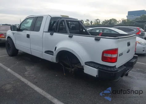 2004 Ford F-150 Xlt z USA, uszkodzony, nr VIN 1FTPX02534KB48107